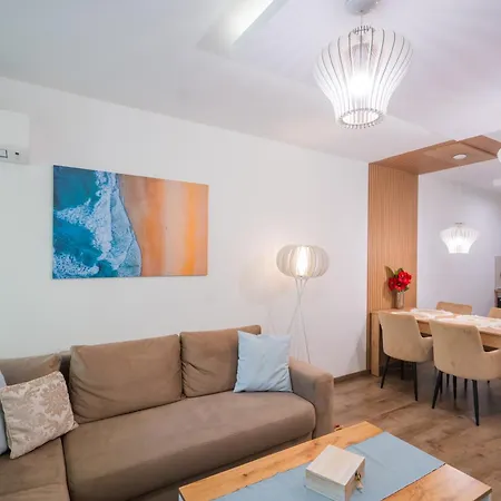 Apartament Blue Azure