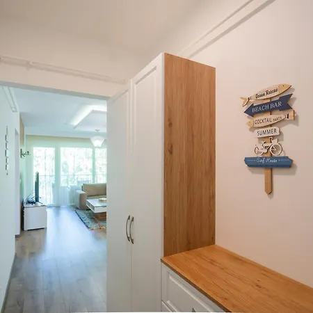 Blue Azure Apartament