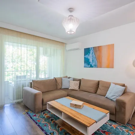 Blue Azure Apartment Zamardi