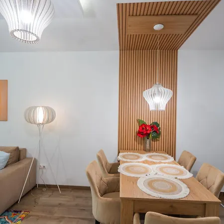 Blue Azure Apartment Zamardi