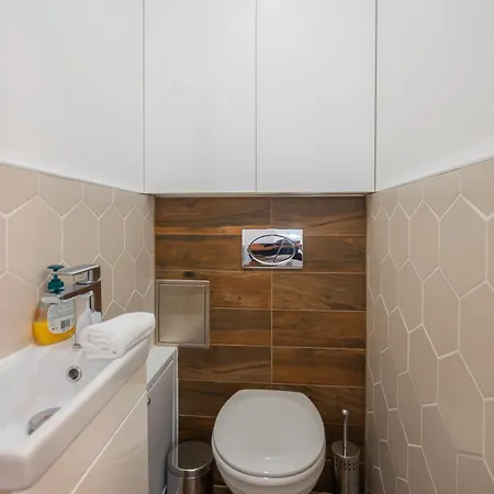Blue Azure Apartament